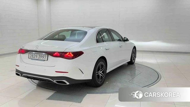 Mercedes-Benz E-Class W214 id 4862757 из Кореи 15
