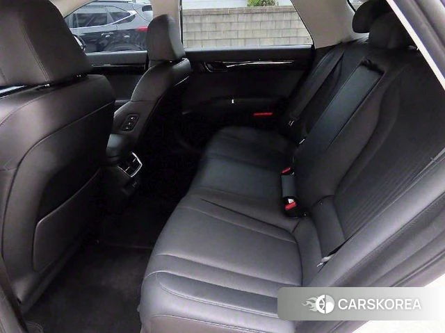 Hyundai Grandeur (GN7) id 3865058 из Кореи 16