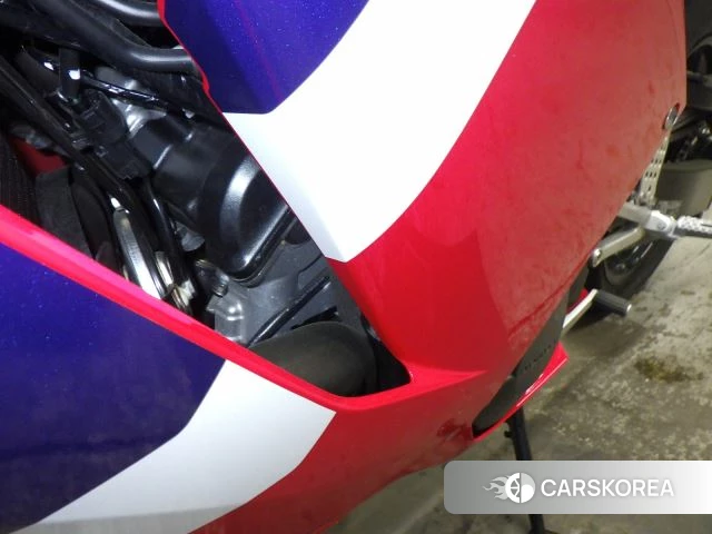 Проданный Honda CBR600RR id 4016313 из Японии, фото 28