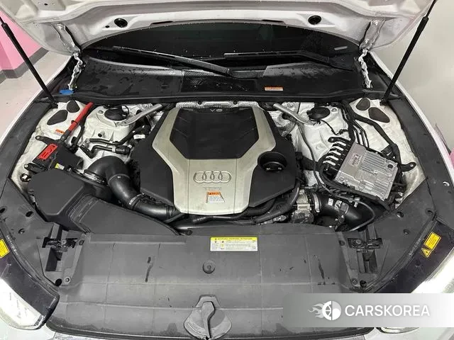 Audi A7 (4K) id 3018306 из Кореи 10