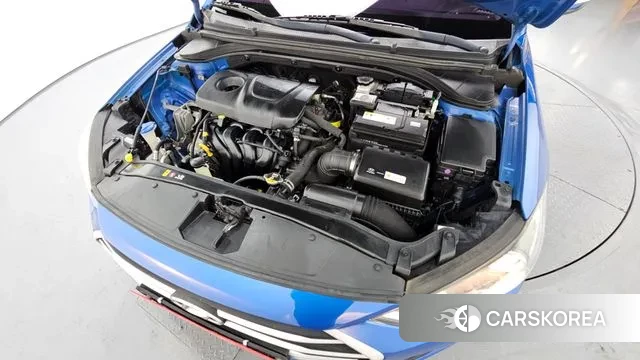 Hyundai Avante AD id 3588680 из Кореи 16