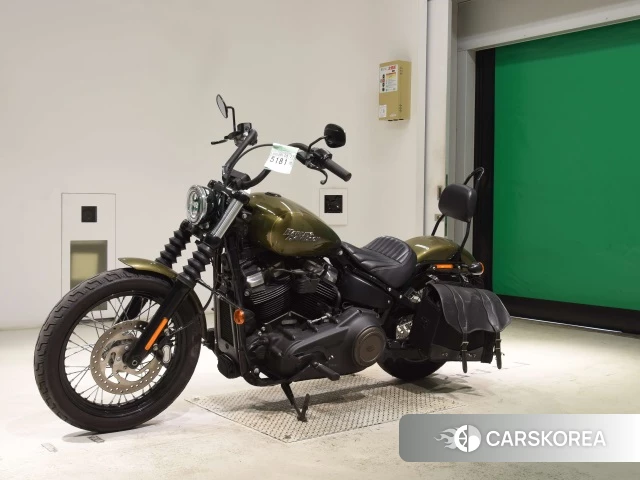 Harley-Davidson Softail Street Bob FXBB1750 2018 из Японии, фото 2