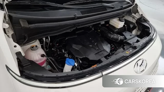 Hyundai Staria id 3294496 из Кореи 16