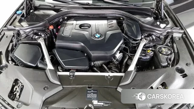 BMW 5 Series (G30) id 3369026 из Кореи 14