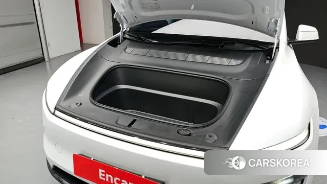 Tesla Model Y id 3599375 из Кореи 16