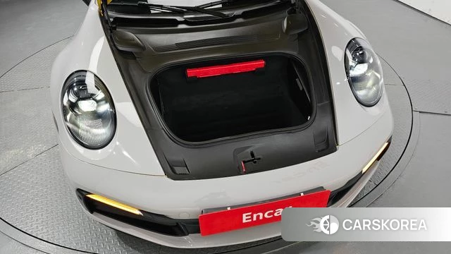 Porsche 911(992) id 4567948 из Кореи 26