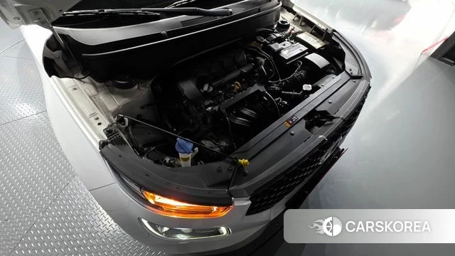 Hyundai Venue id 4488789 из Кореи 27
