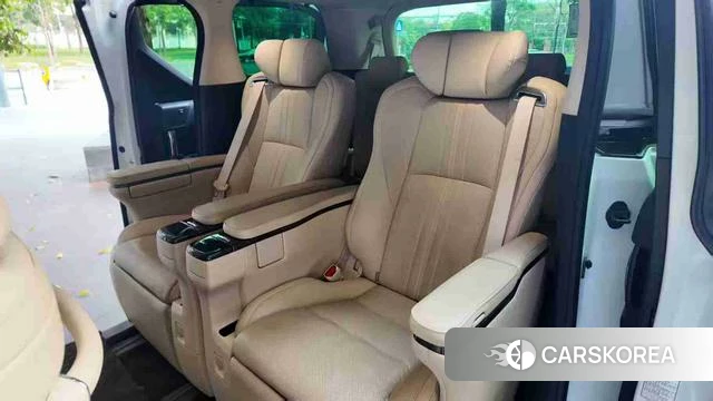 Toyota Elfa id 4306838 из Китая 12
