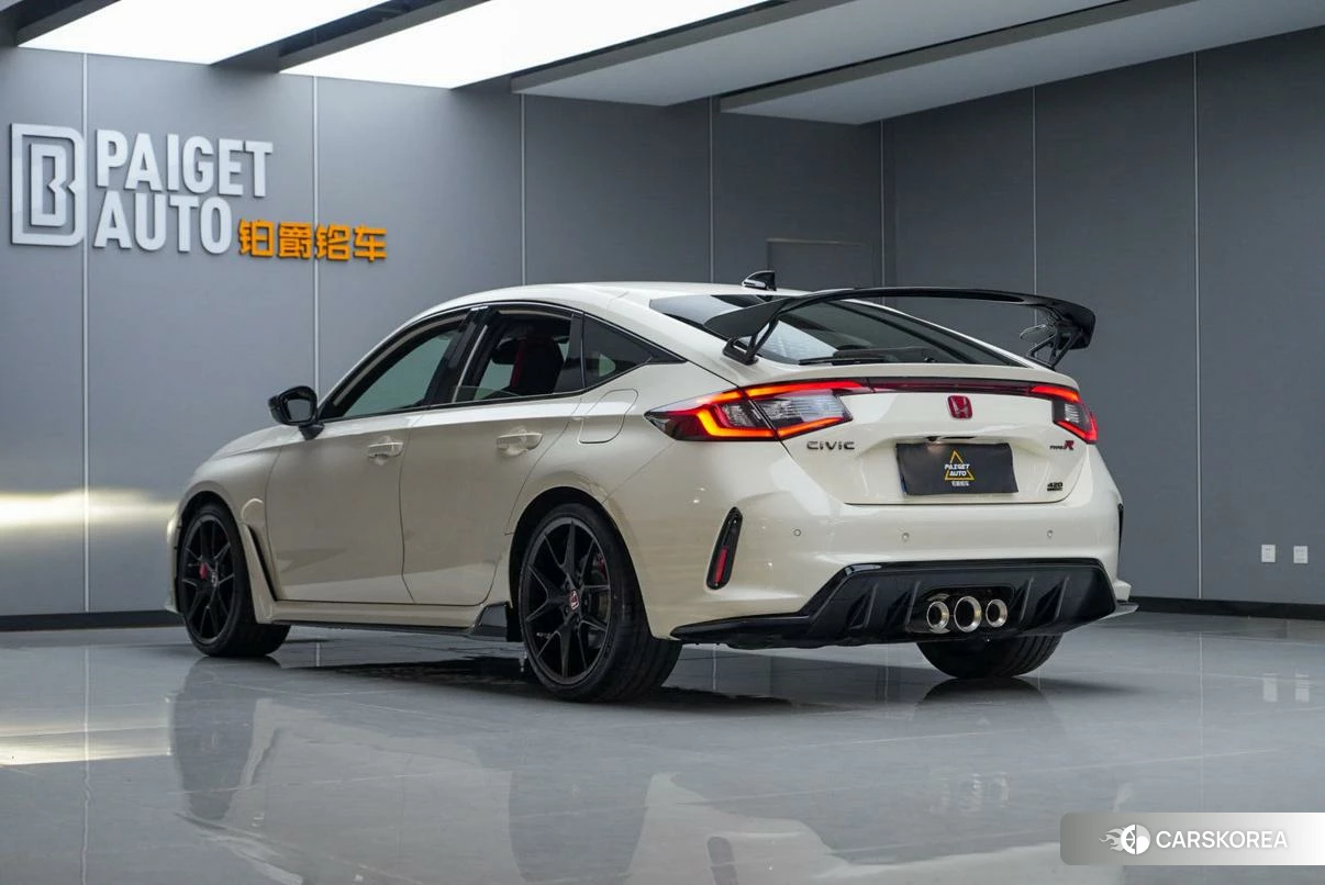 Honda Civic id 4510557 из Китая 15