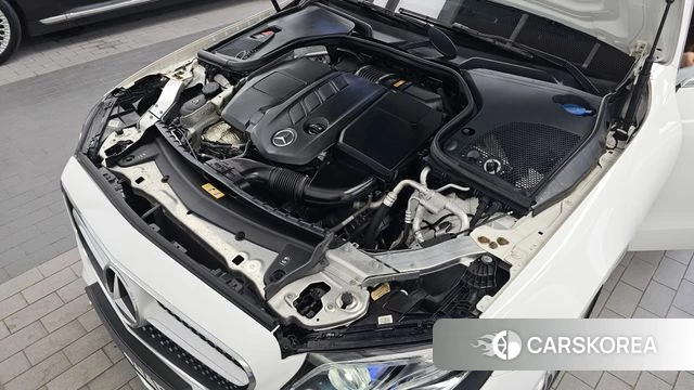 Mercedes-Benz E-Class W213 id 4688904 из Кореи 29