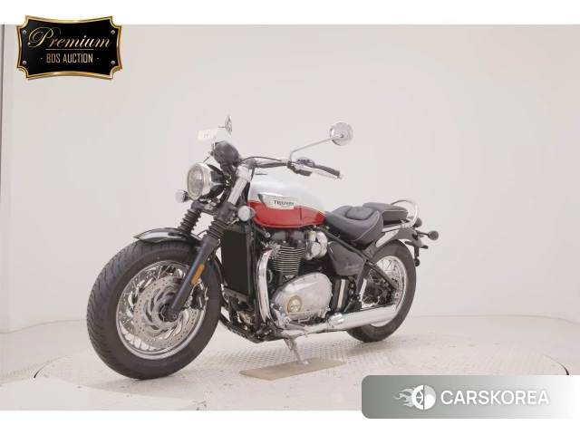 Triumph BONNEVILLE 2026 из Японии, фото 4