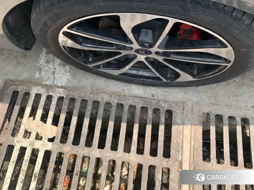 Ford Mondeo id 4634823 из Китая 8