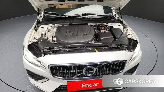 Volvo S60 3rd generation id 3301910 из Кореи 16