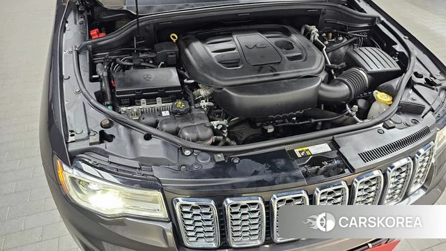 Jeep Grand Cherokee id 4775415 из Кореи 16