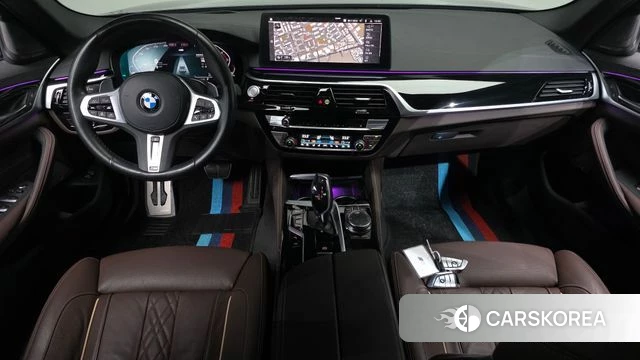 BMW 5 Series (G30) id 3858813 из Кореи 16