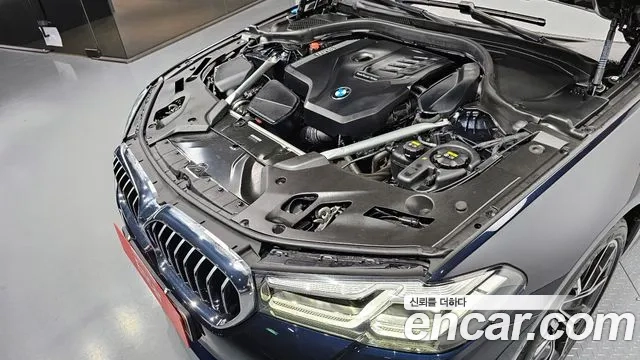 BMW 5 Series (G30) id 2921687 из Кореи 16