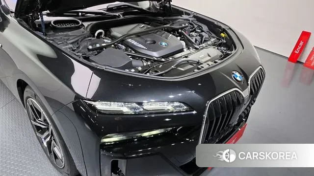 BMW 7 Series (G70) id 3731302 из Кореи 16