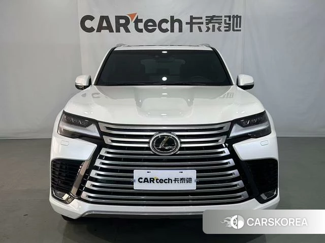 Lexus LX id 4301741 из Китая 16