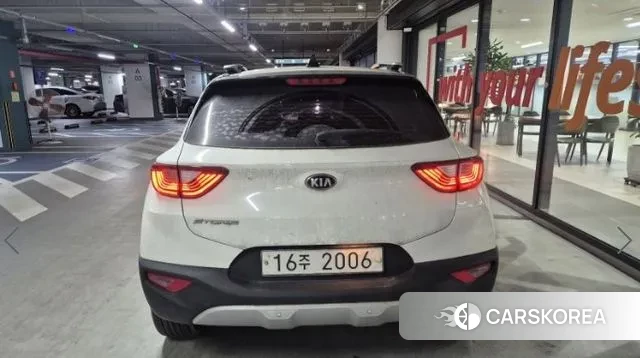 Kia Stonic id 3531173 из Кореи 9