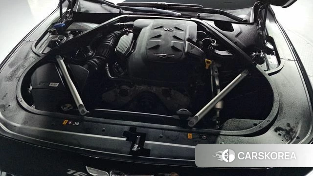 Genesis G90 id 3915838 из Кореи 16