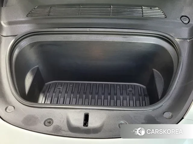 Tesla Model Y id 3389176 из Кореи 16