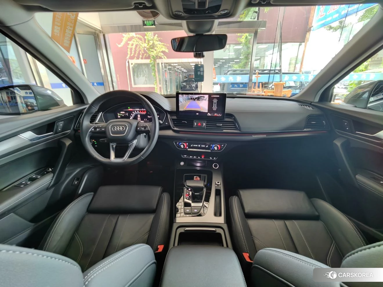 Audi Q5L id 4512720 из Китая 24
