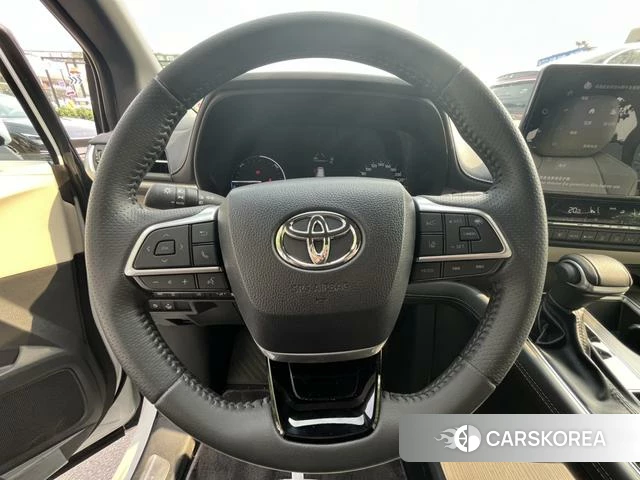 Toyota Saina id 4258042 из Китая 16