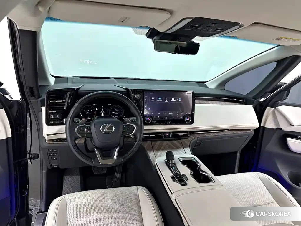 Lexus LM id 4654456 из Китая 40