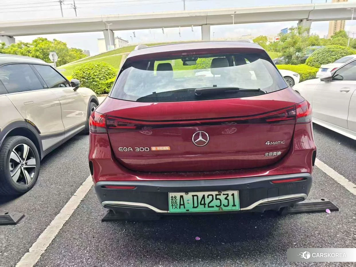 Mercedes-Benz EQA 2021 Красный из Китая, фото 6