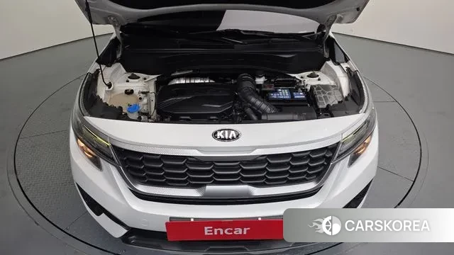 Kia Seltos id 3238524 из Кореи 16