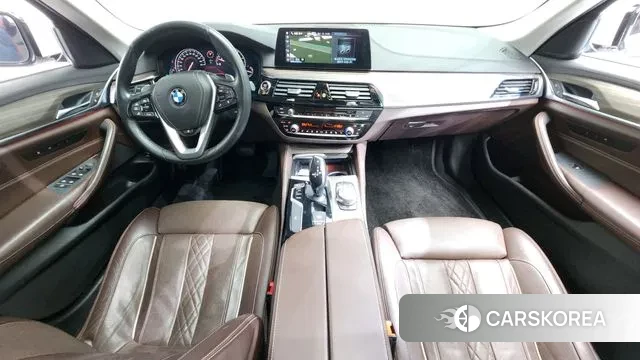 BMW 5 Series (G30) id 3672595 из Кореи 16