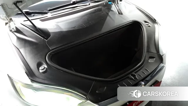 Tesla Model S id 3708915 из Кореи 16