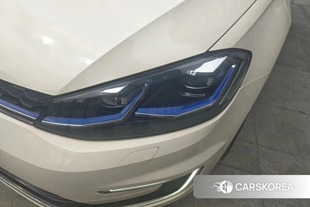 Volkswagen Golf id 4297637 из Китая 13