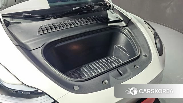 Tesla Model Y id 4623712 из Кореи 27