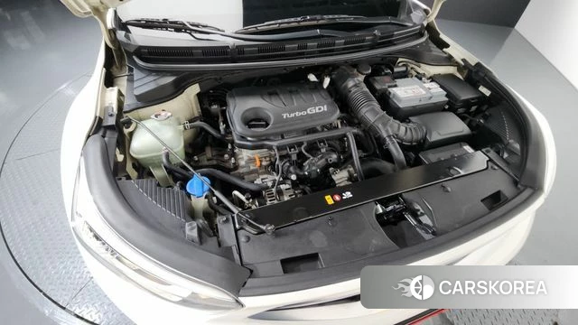 Kia Stonic id 3894059 из Кореи 16