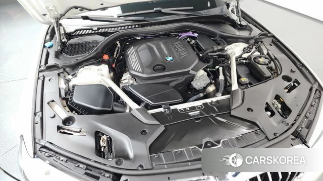 BMW 5 Series (G30) id 4443643 из Кореи 30