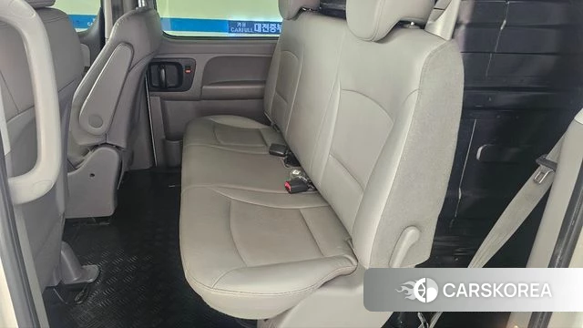 Hyundai The New Grand Starex id 3856554 из Кореи 12