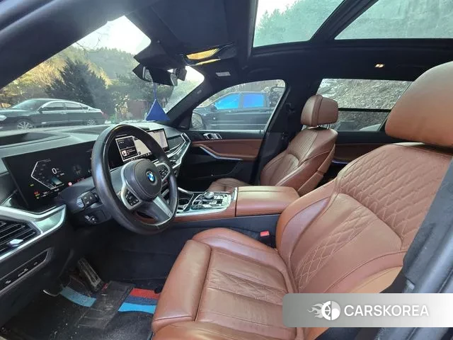 BMW X7 (G07) 2023 Черный из Кореи, фото 6