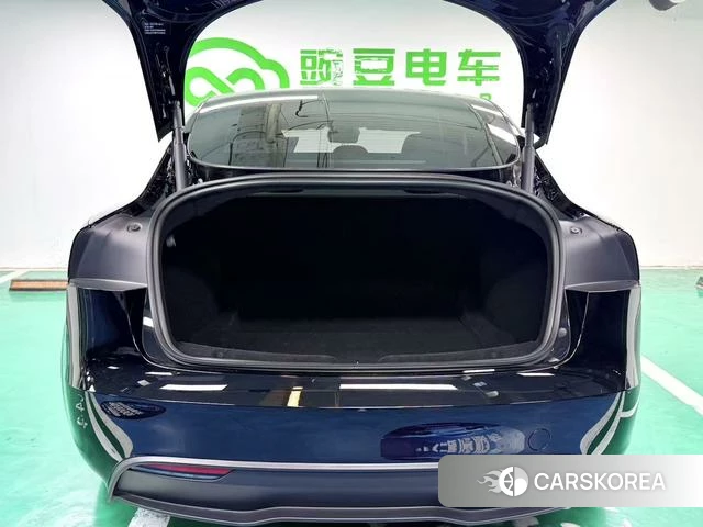Tesla Model 3 id 4213792 из Китая 17
