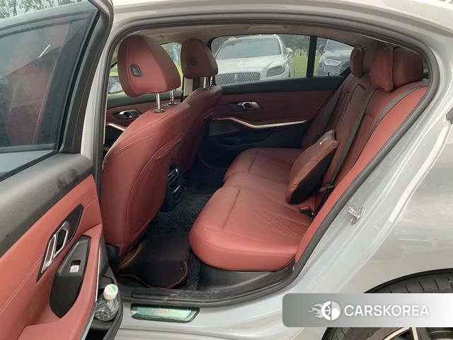 BMW i3 2025 Серебристо-серый из Китая, фото 6