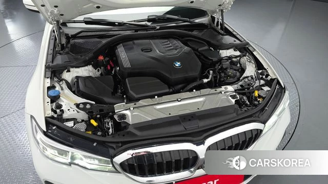 BMW 3 Series (G20) id 3898959 из Кореи 16