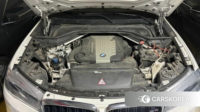 BMW X6 (F16) 2018 Белый из Кореи, фото 6
