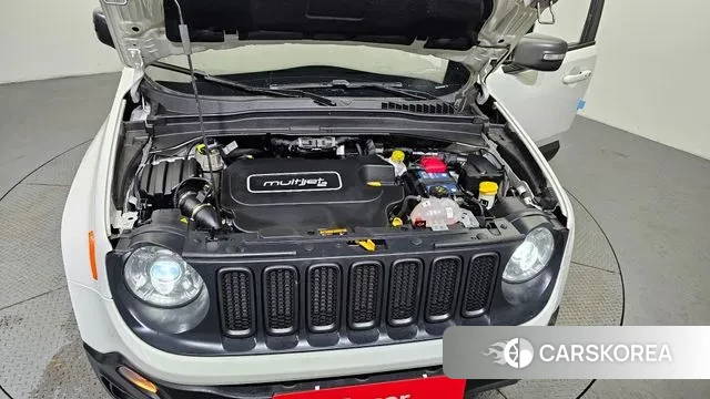 Jeep Renegade id 2941374 из Кореи 16