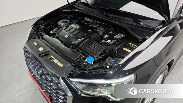 Audi Q3 (F3) id 2998539 из Кореи 16