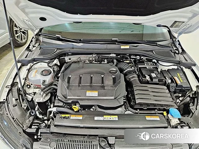 Volkswagen Golf 8th Generation id 3042725 из Кореи 15