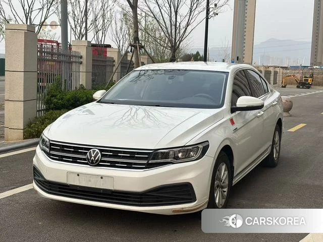 Volkswagen Bora 2022 Белый из Китая, фото 6
