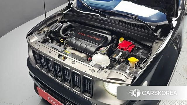 Jeep Renegade id 4895225 из Кореи 16