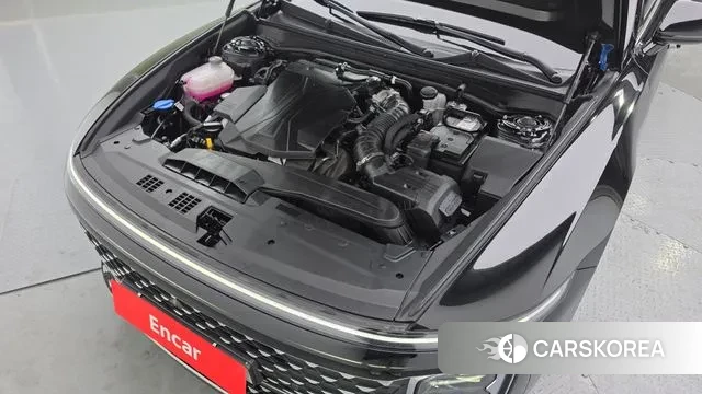 Hyundai Grandeur (GN7) id 3585469 из Кореи 16