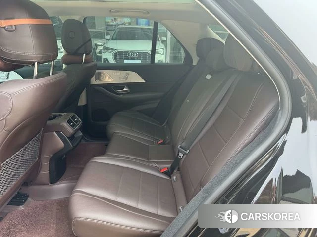 Mercedes-Benz GLE (import) 2023 Черный из Китая, фото 6