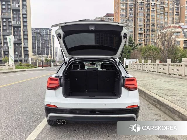 Audi Q2L id 4241877 из Китая 14